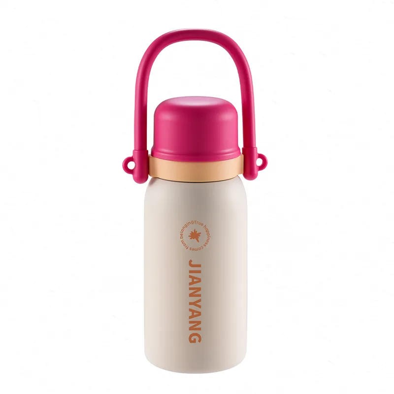 Kannettavat juomapullot